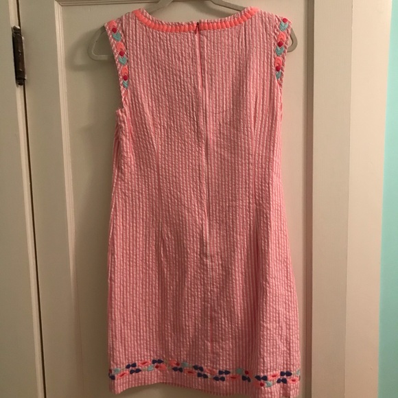New vineyard Vines Dress! - Picture 3 of 3
